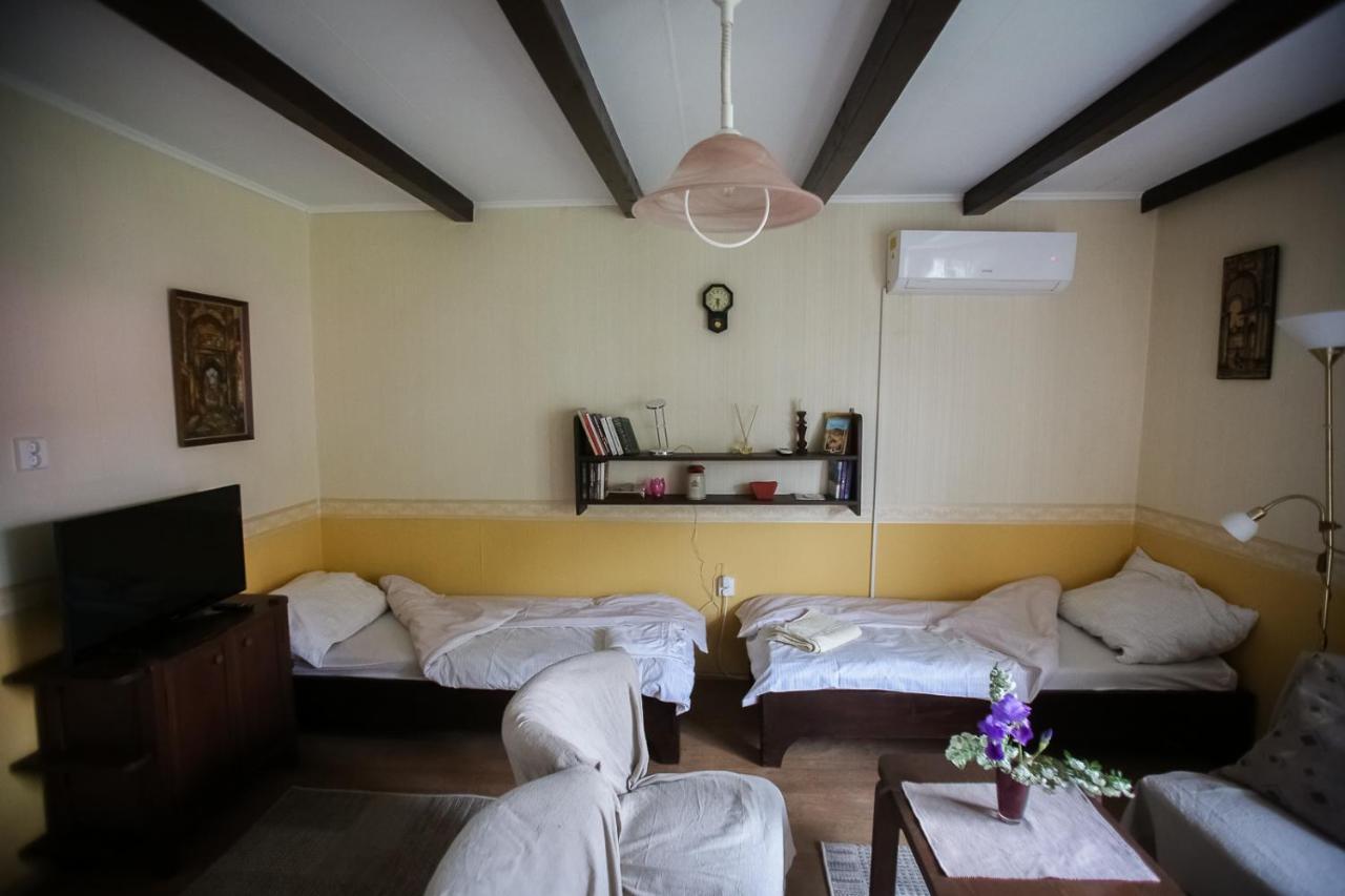 Hellényi apartmanok Harkány Exterior foto