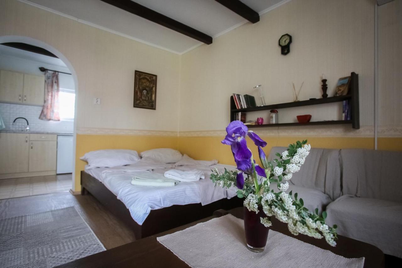 Hellényi apartmanok Harkány Exterior foto